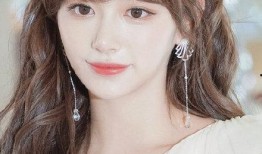 娱乐圈爆料孔雪儿资源,娱乐圈新晋小花资源丰厚引关注